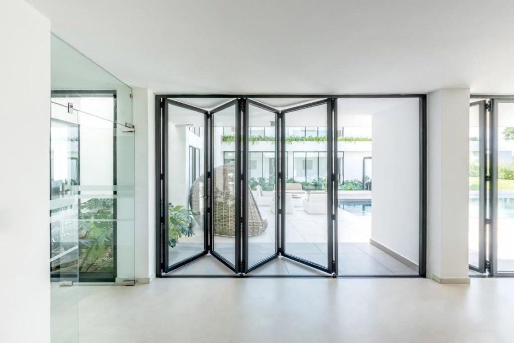 cortizo bifolds