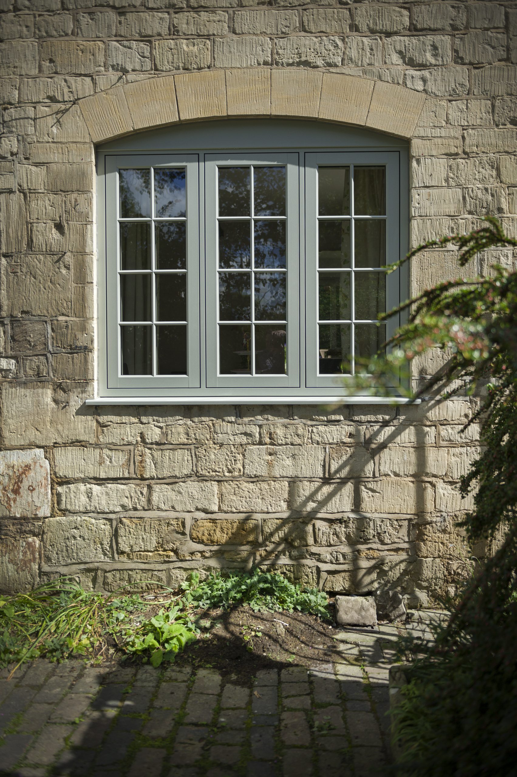 green flush casement windows